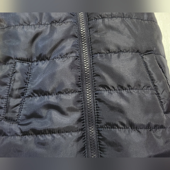 Boys Size 6-12 Months DIP Brand Vest With Hood - Picture 5 of 6